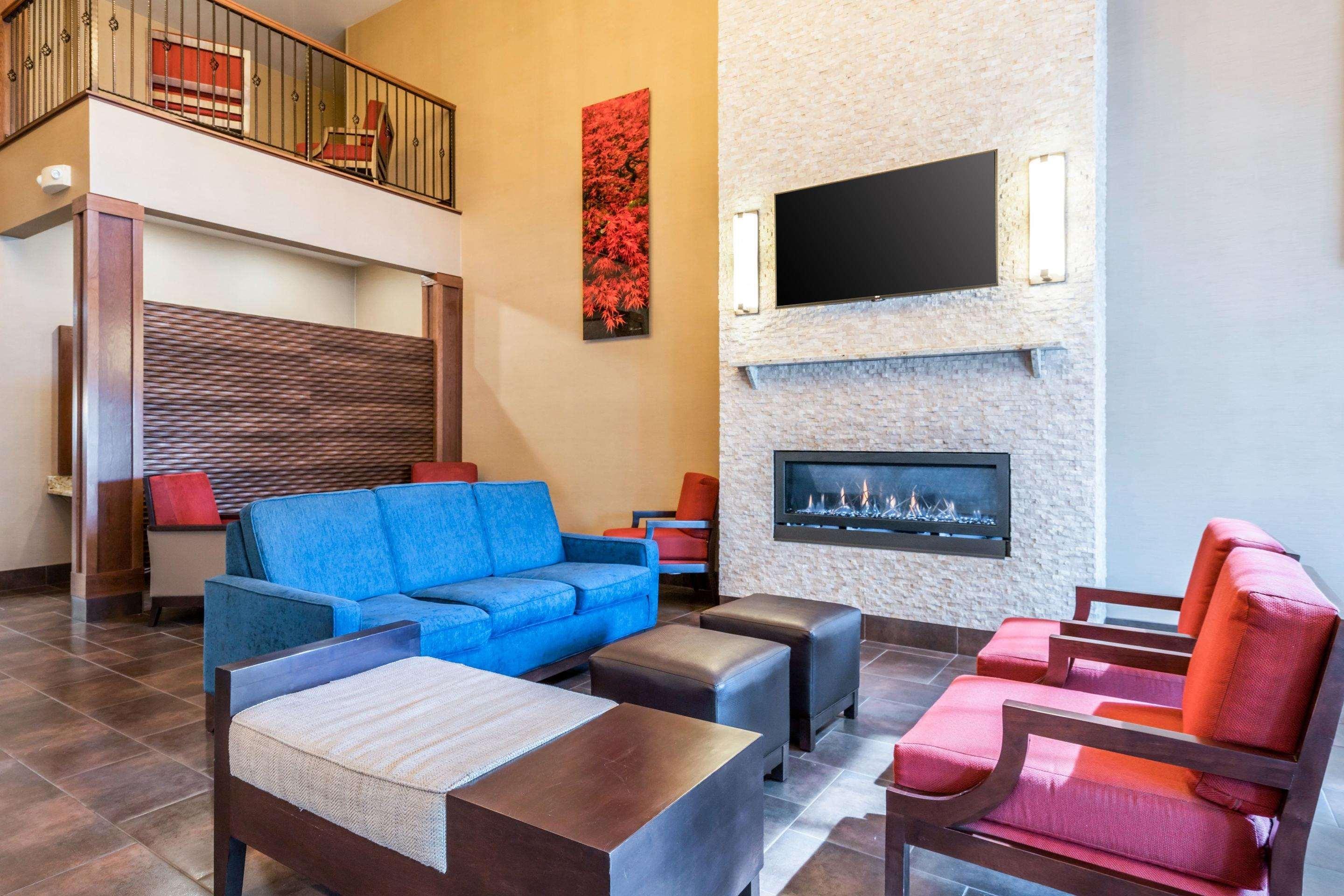 Comfort Suites Якима Экстерьер фото